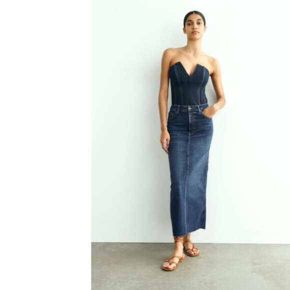 Zara Dresses & Skirts - Zara - High Waisted Denim Skirt - L